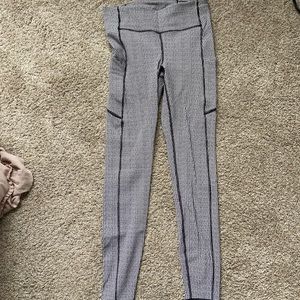 Lululemon herringbone legging.